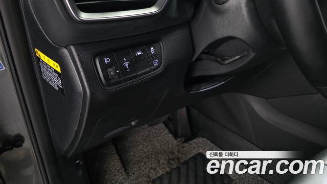 Hyundai Santafe 2019 — photo 14