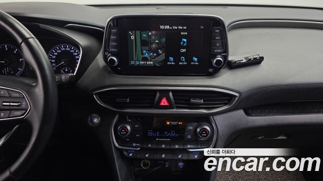 Hyundai Santafe 2019 — photo 15