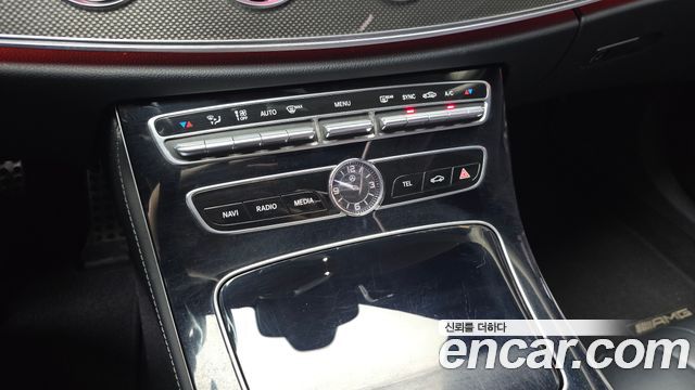 Mercedes-Benz CLS-Class 2019 — photo 18