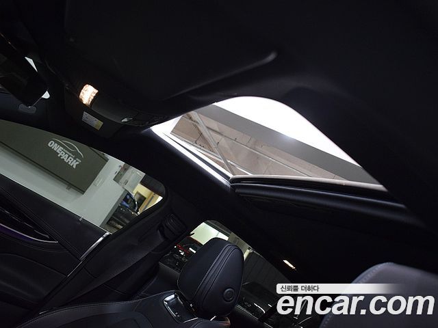 Mercedes-Benz AMG GT 2022 — photo 14