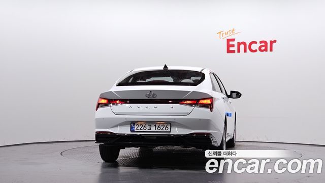 Hyundai AVANTE 2021 — photo 4
