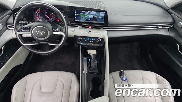 Hyundai AVANTE 2021 — photo 10