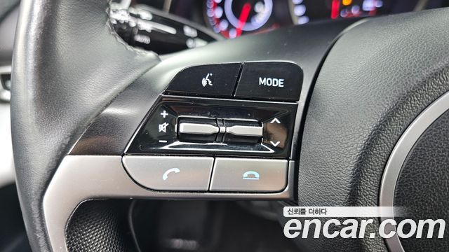 Hyundai AVANTE 2021 — photo 22