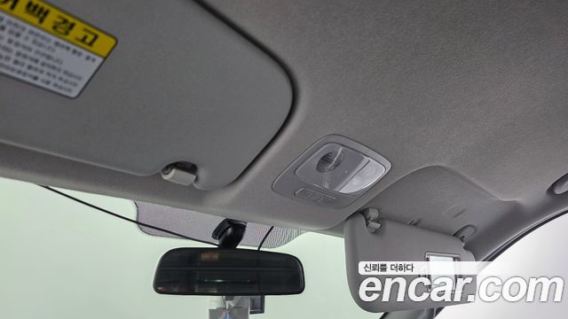 Hyundai Starex 2019 — photo 29