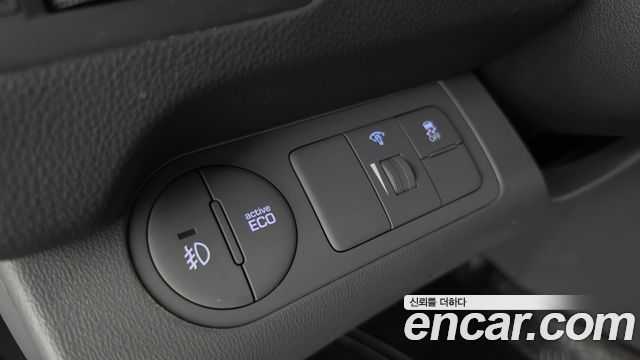 Hyundai Starex 2019 — photo 30