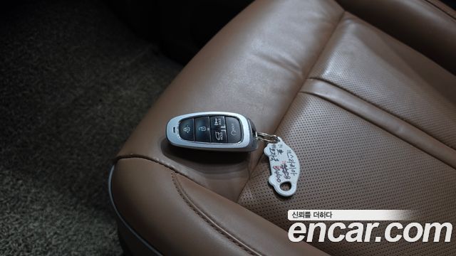 Hyundai Staria 2022 — photo 21