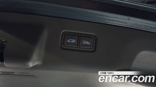 Hyundai Staria 2022 — photo 24