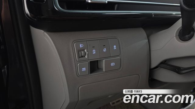 Hyundai Staria 2022 — photo 29