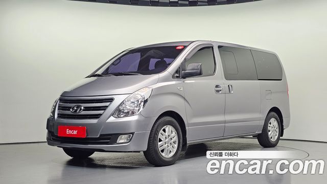 Hyundai Starex 2018 — photo 1