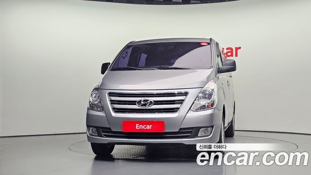 Hyundai Starex 2018 — photo 3