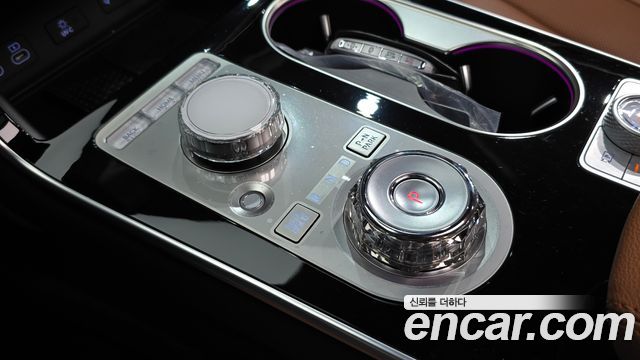 Genesis GV80 2024 — photo 12