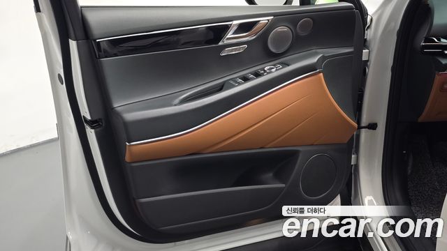 Genesis GV80 2024 — photo 14