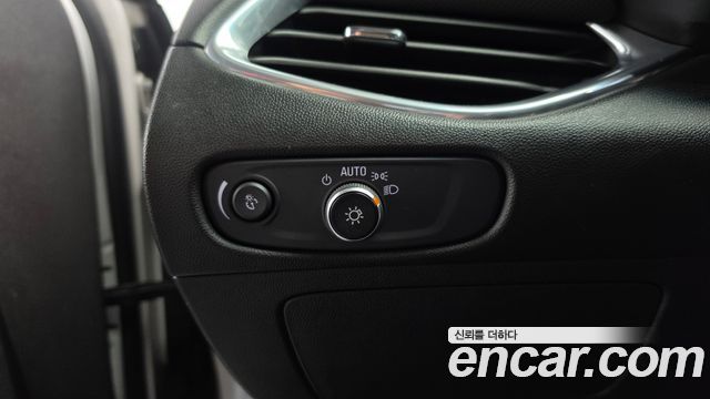 Chevrolet Korea Malibu 2019 — photo 28