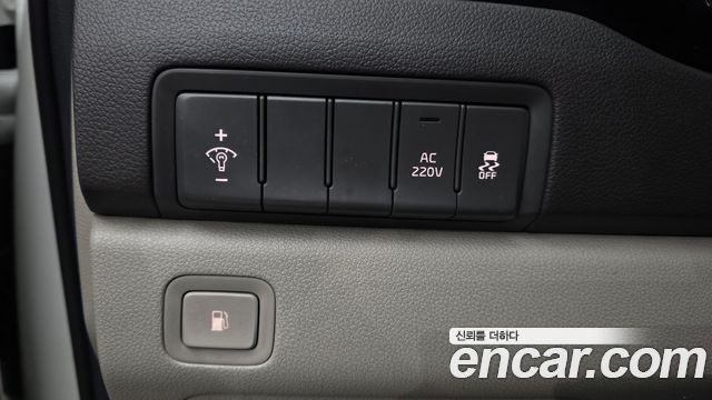 Kia Canival 2016 — photo 13