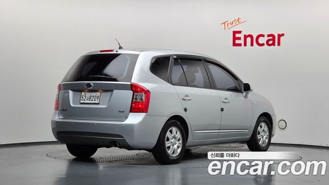 Kia Carens 2007 — photo 2