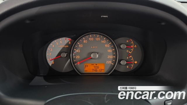 Kia Carens 2007 — photo 8