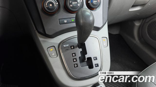 Kia Carens 2007 — photo 9