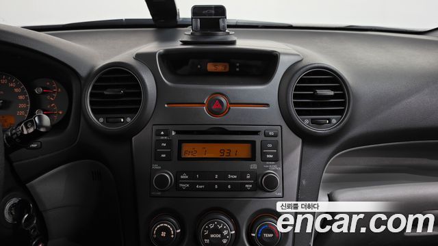 Kia Carens 2007 — photo 14