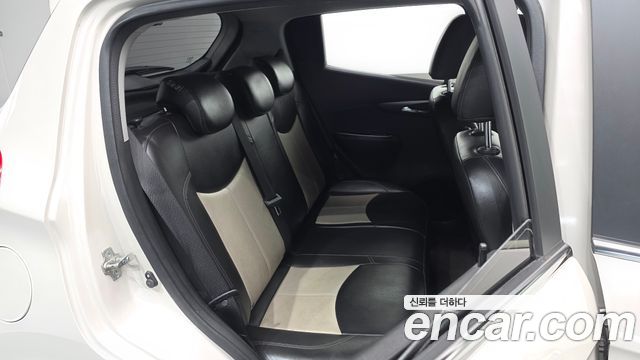 Chevrolet Korea Spark 2016 — photo 17