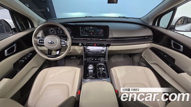 Kia Canival 2021 — photo 7