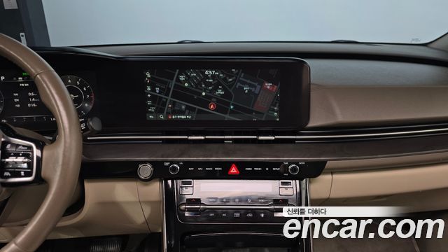 Kia Canival 2021 — photo 13