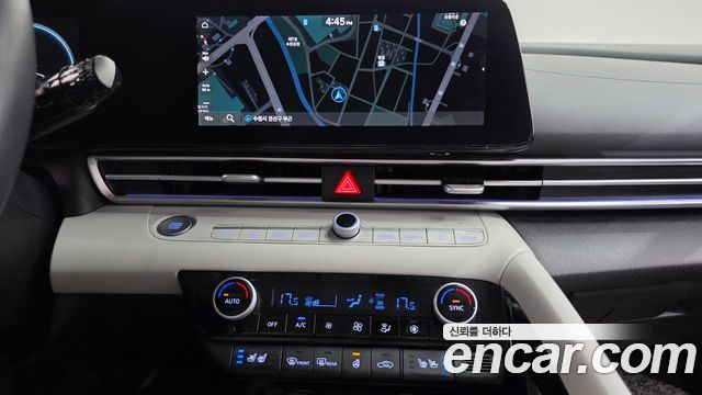 Hyundai AVANTE 2021 — photo 19