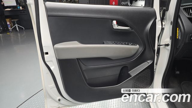 Kia RAY 2023 — photo 14
