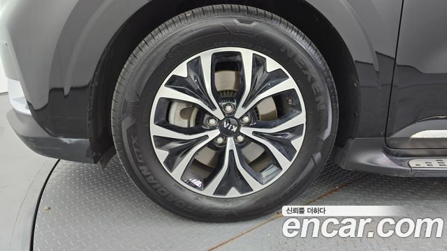 Kia Canival 2021 — photo 5