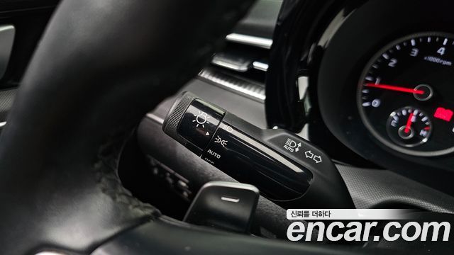 Kia K5 2023 — photo 16