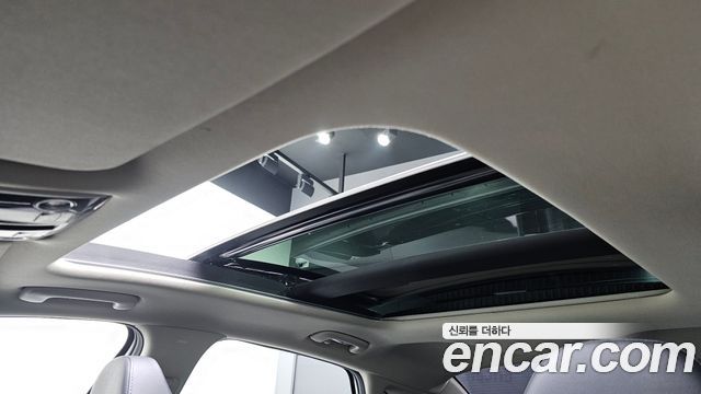 Kia K5 2023 — photo 20