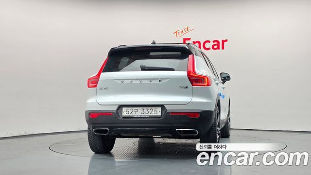 Volvo XC40 2019 — photo 4