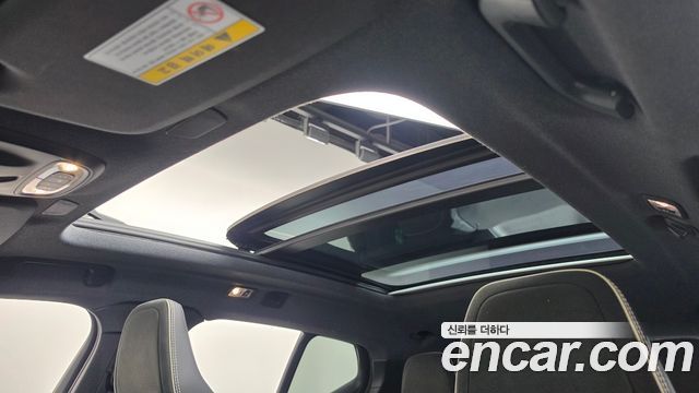 Volvo XC40 2019 — photo 22