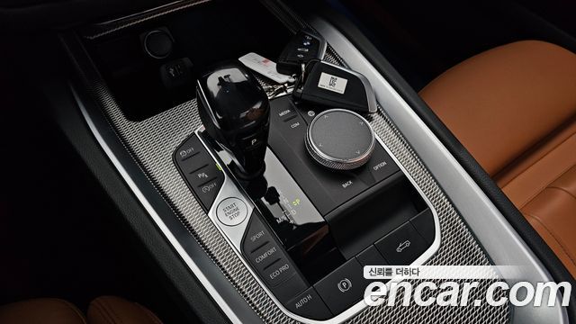 BMW Z4 2020 — photo 12