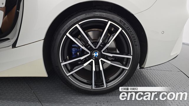 BMW Z4 2020 — photo 7