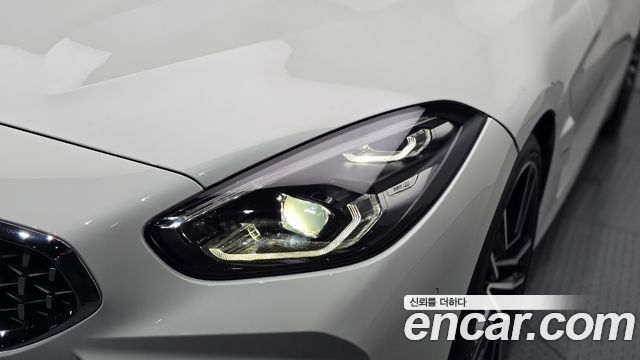 BMW Z4 2020 — photo 8
