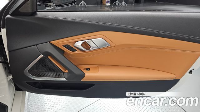 BMW Z4 2020 — photo 15