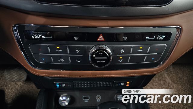 KG Mobility Rexton 2019 — photo 14
