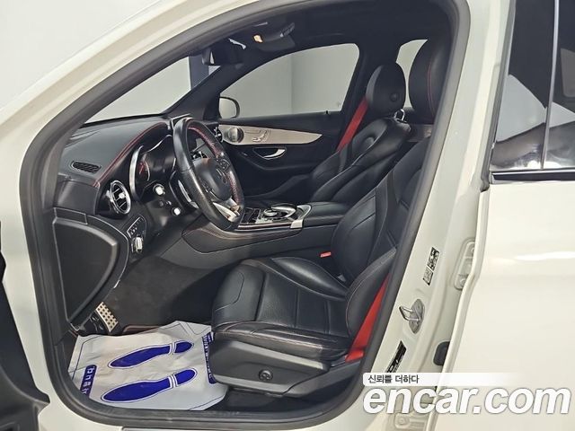 Mercedes-Benz GLC-Class 2017 — photo 11