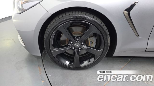 Genesis G70 2019 — photo 5