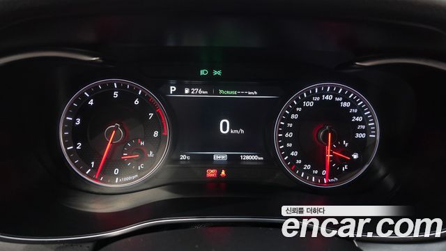 Genesis G70 2019 — photo 8