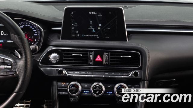 Genesis G70 2019 — photo 14