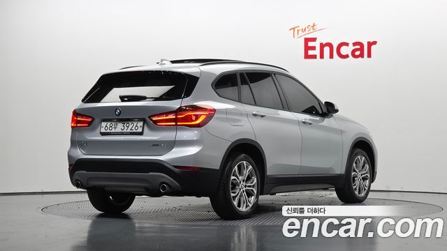 BMW X1 2019 — photo 2