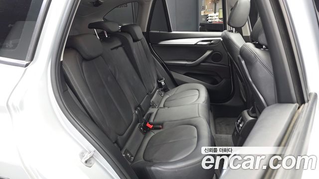 BMW X1 2019 — photo 18