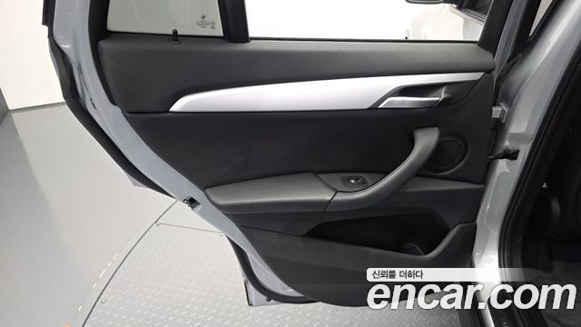 BMW X1 2019 — photo 15