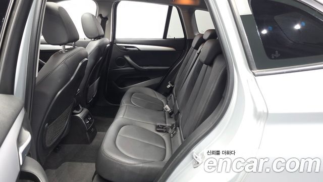 BMW X1 2019 — photo 16