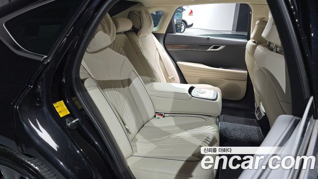 Genesis G80 2021 — photo 17