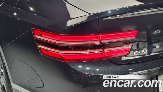 Genesis G80 2021 — photo 9