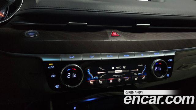 Genesis G80 2021 — photo 28