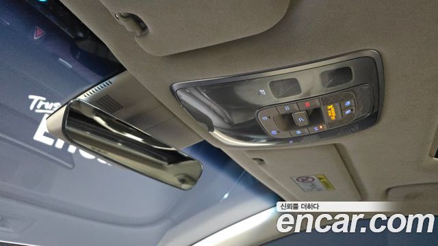 Genesis G80 2021 — photo 30