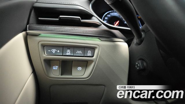 Genesis G80 2021 — photo 31